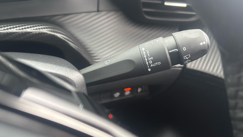 Peugeot 208 1.2 PureTech 100 Allure Premium 5dr Petrol Hatchback